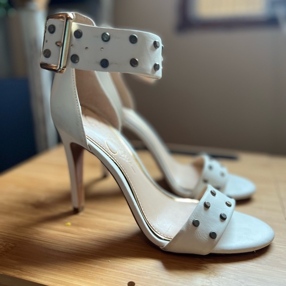 White Jessica Simpson Ankle Strep Heels with Studs size 7 - Picture 1 of 7